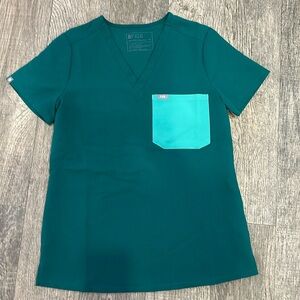 Figs Catarina Scrub top